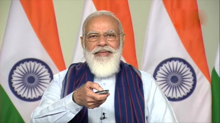 प्रधानमंत्री नरेंद्र मोदी ने उत्तर प्रदेश के मिर्जापुर और सोनभद्र में 41 लाख ग्रामीणों को हर घर नल योजना की सौगात