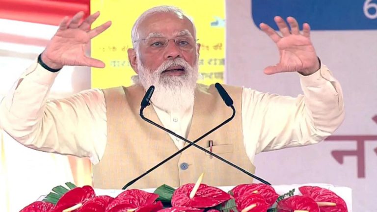 प्रधानमंत्री नरेंद्र मोदी का विपक्ष पर हमला, कहा – जिन्होंने किसानों के साथ छल किया वे ही अब किसानों में भ्रम फैला रहे