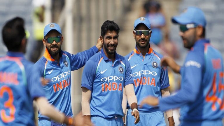 IND vs AUS : एडिलेड टेस्ट मैच के लिए भारत के प्लेइंग इलेवन का हुआ ऐलान, जानिए किसे मिला मौका ?