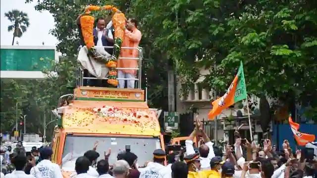 कोरोना को लेकर उद्धव सरकार सख्त, मुंबई में BJP की ‘जन आशीर्वाद यात्रा’ को लेकर अब तक 19 FIR दर्ज