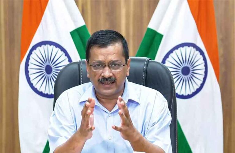 सीएम केजरीवाल ने प्रदूषण से निपटने के लिए बुलाई आपात बैठक, मुख्य सचिव समेत कई कैबिनेट मंत्री होंगे शामिल