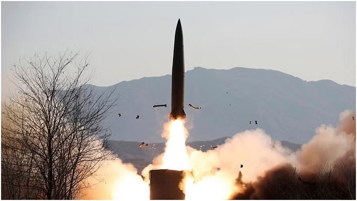 भारत ने सफलतापूर्वक किया ‘प्रलय’ बैलिस्टिक मिसाइल का परीक्षण, 500 किलोमीटर तक है मारक क्षमता