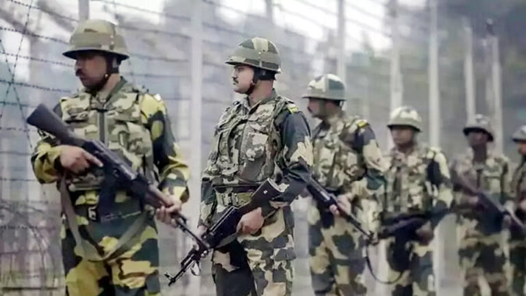 पाकिस्तान की एक और हरकत का खुलासा: भारत में घुसपैठ की फिराक में आतंकी, लॉन्च पैड पर 250 आतंकी; सेना अलर्ट