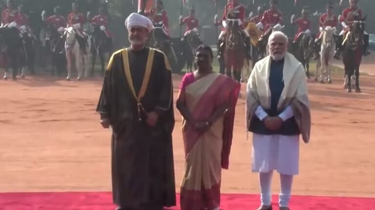 भारत के तीन दिवसीय दौरे पर ओमान के सुल्तान हैथम बिन तारिक, राष्ट्रपति मुर्मू और पीएम मोदी ने किया स्वागत