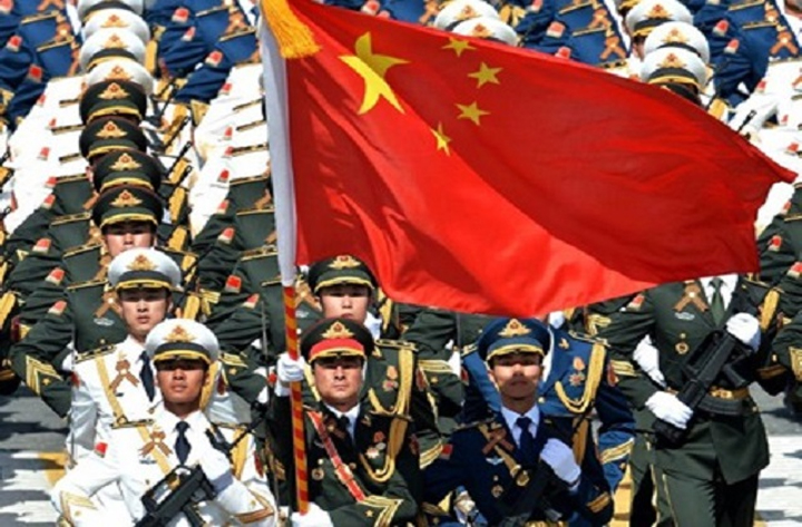 चीन ने फिर बढ़ाया अपना रक्षा बजट, भारत के मुकाबले तीन गुना से भी ज्यादा हुआ