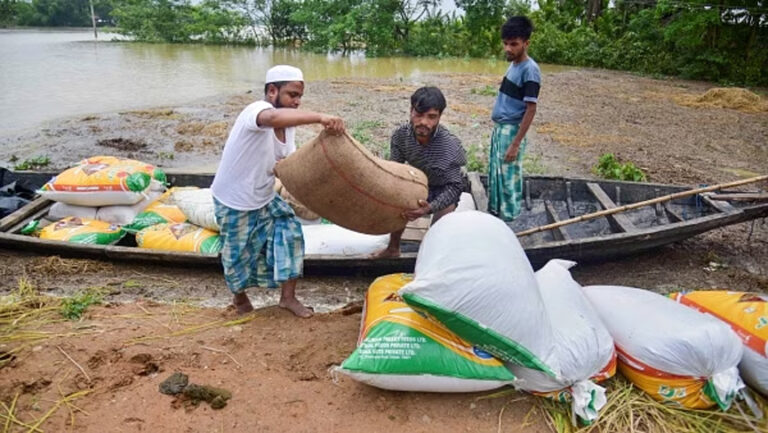 असम में बाढ़ से दस जिलों के 6.25 लाख से ज्यादा लोग प्रभावित, पांच की मौत; 577 गांव जलमग्न