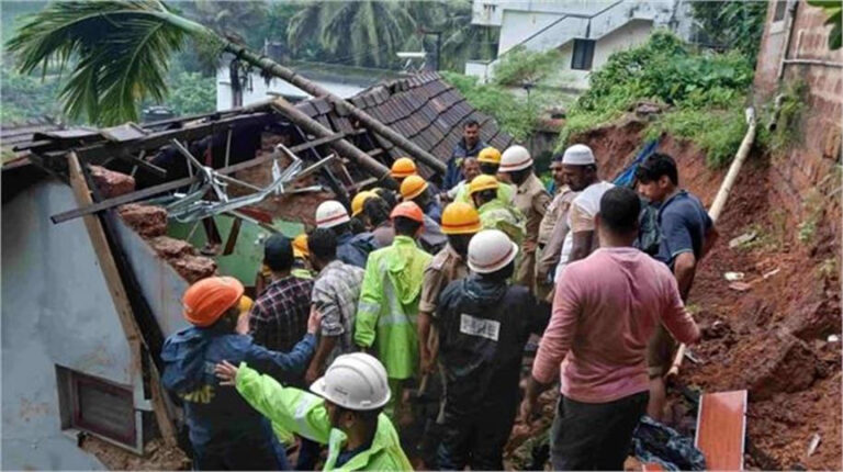 कर्नाटक के मंगलुरु में बड़ा हादसा, दीवार गिरने से एक ही परिवार के 4 लोगों की दर्दनाक मौत