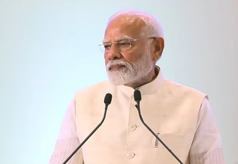 जिला न्यायपालिका पर दो दिवसीय राष्ट्रीय सम्मेलन शुरू, पीएम मोदी ने किया टिकट और सिक्कों का अनावरण