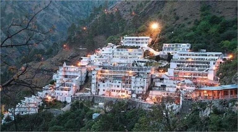 माता वैष्णो देवी यात्रा होगी और भी सुरक्षित, मई से शुरू होगी नई सुविधा