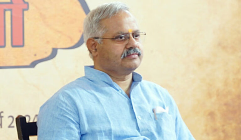 आरएसएस नेता सुनील आंबेकर बोले- गांधी और हेडगेवार की तुलना करने की कोई जरूरत नहीं, दोनों प्रेरणा के स्रोत