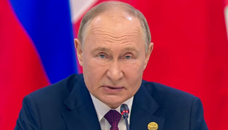 भारत के साथ आर्थिक सहयोग बढ़ा रहा रूस, पुतिन बोले- तेल और गैस का निर्यात बढ़ाने का लक्ष्य