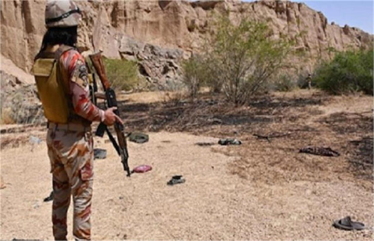 पाकिस्तान के खैबर पख्तूनख्वा में हुआ आत्मघाती हमला, मारे गए 13 सैनिक