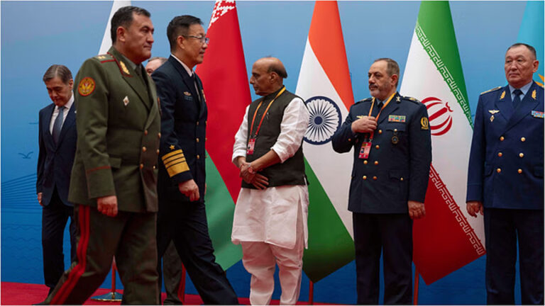 ‘आतंकवाद के केंद्र अब सुरक्षित नहीं, हम उन्हें निशाना बनाने में संकोच नहीं करेंगे’, राजनाथ सिंह की दो टूक