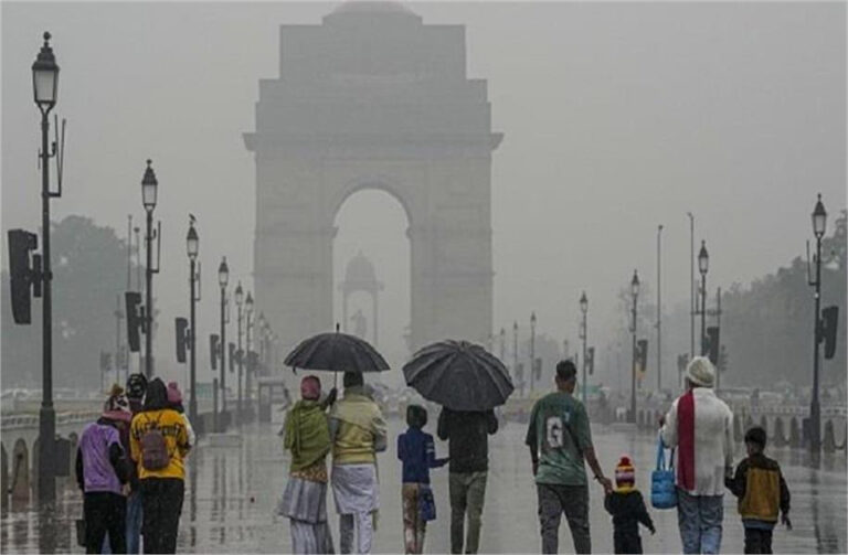 आंधी-गरज के साथ बारिश का अनुमान, IMD ने दिल्ली के लिए येलो अलर्ट जारी किया