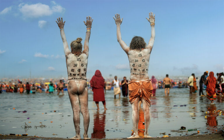 नागा साधुओं ने दिलाया भारत को वैश्विक सम्मान, महाकुंभ 2025 में स्वास्थ्य पहल के लिए फ्रांस में मिला सम्मान