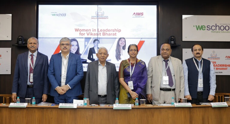मुंबई में ‘विकसित भारत में महिलाओं का नेतृत्व’ शिखर सम्मेलन का आयोजन 
