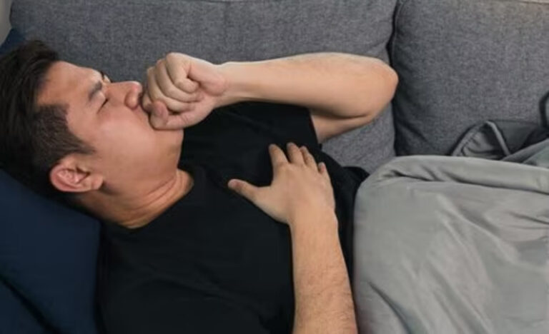 सोते समय दिखें ये 6 लक्षण तो हो जाएं सतर्क, किडनी पूरी तरह दे गई जवाब