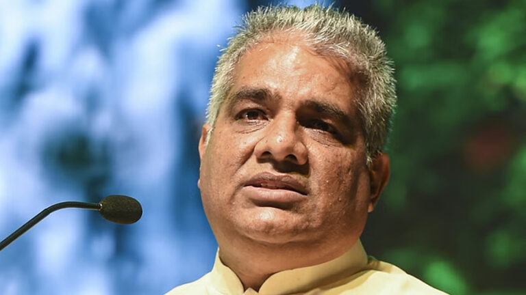 बढ़ेगी ताकत: कई राज्यों के संरक्षित इलाकों में 32 रक्षा परियोजनाएं होंगी शुरू; लद्दाख के 10 प्रस्ताव स्वीकृत