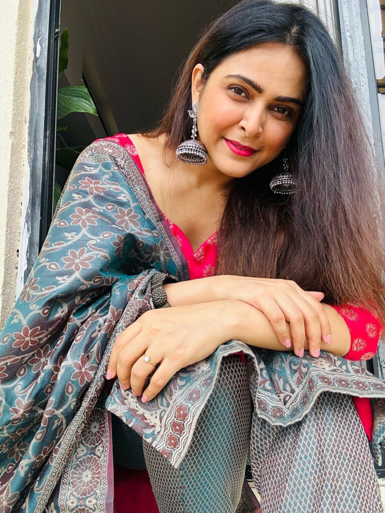 हर भारतीय लुक में खूबसूरती बिखेरती हैं मधुरिमा तुली