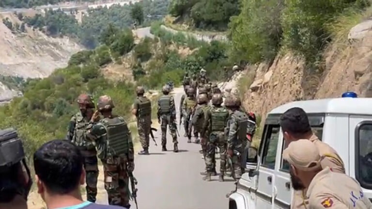 100 से ज्यादा घुसपैठ करा चुका ‘मानव जीपीएस’ बागू खान मुठभेड़ में ढेर, हर आतंकी संगठन से था कनेक्शन