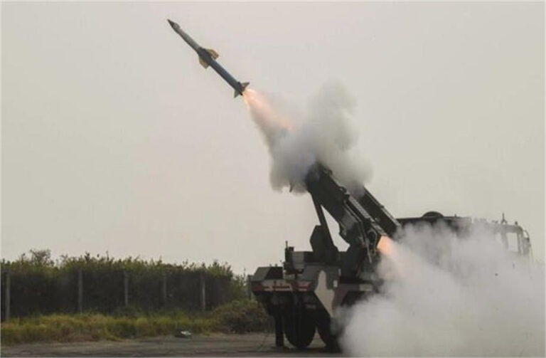 ओडिशा तट पर DRDO ने किया स्वदेशी एयर डिफेंस सिस्टम का सफल परीक्षण, हवा में ही मार गिराए लक्ष्य