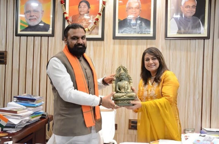 क्या भाजपा में शामिल होंगी पाखी हेगड़े!