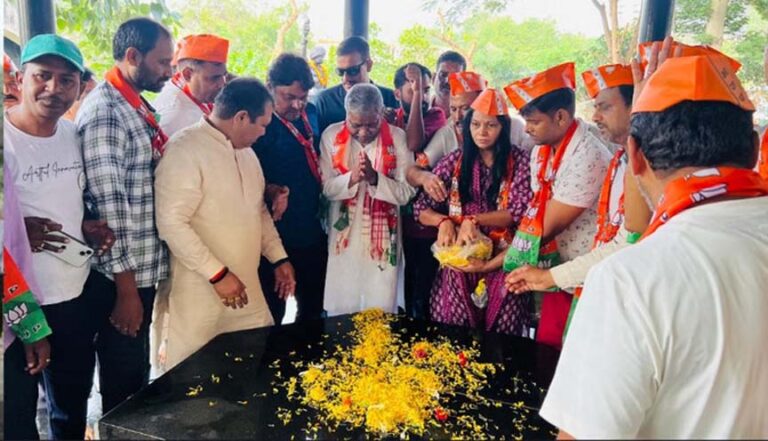 पीएम मोदी के जन्मदिन पर भाजपा ने शुरू किया स्वच्छता पखवाड़ा, बाबूलाल मरांडी ने चलाया अभियान