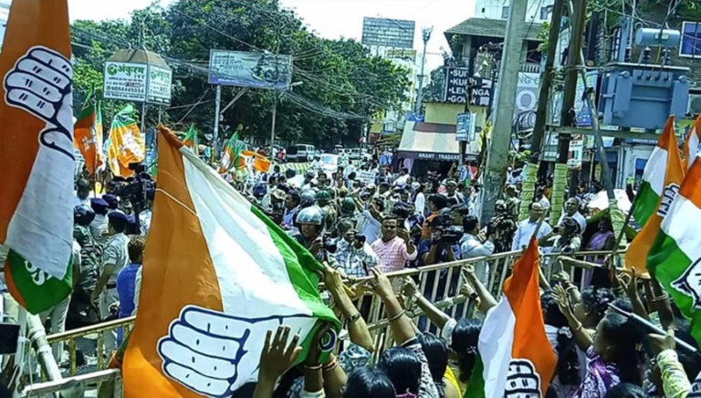 भाजपा महिला मोर्चा का विरोध प्रदर्शन, राहुल गांधी पर अपमानजनक टिप्पणी का आरोप