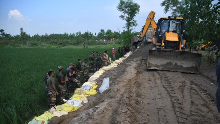 लुधियाना के गांव ससराली में धुस्सी बांध टूटा, बाढ़ से 1.72 हेक्टेयर फसल बर्बाद, 45 लोगों की मौत