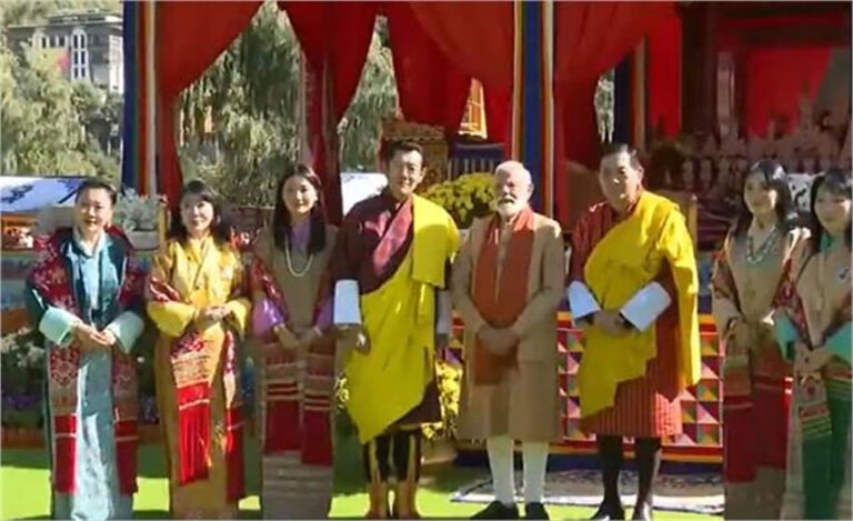 पीएम मोदी ने भूटान को दिया बड़ा तोहफा! 4,000 करोड़ का लोन और 3 अहम MOU पर किए हस्ताक्षर