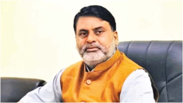 25 दिन में ही गिरी मधेस की सोनल सरकार, विश्वास मत से पहले विपक्षी खेमे में चले गए समर्थक