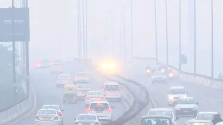 दिल्ली में सांसों पर संकट बरकरार, कई इलाकों में 400 के पार दर्ज किया गया एक्यूआई