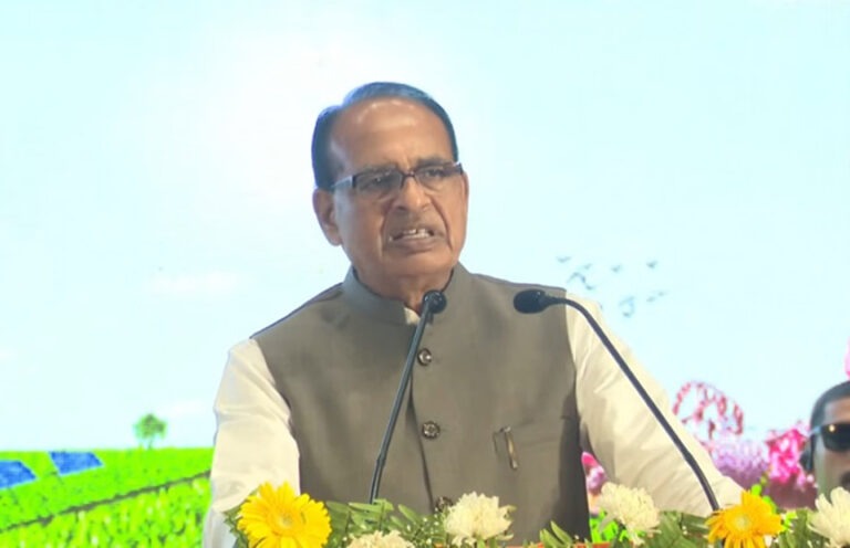 कृषि मंत्री बोले- सीएम योगी के नेतृत्व में यूपी नंबर वन है, राज्यों को कृषि की विविधता पर ध्यान देना होगा