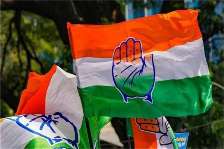 खरगे ने आचार संहिता का उल्लंघन नहीं किया, आयोग का कदम नैसर्गिक न्याय के खिलाफ : कांग्रेस