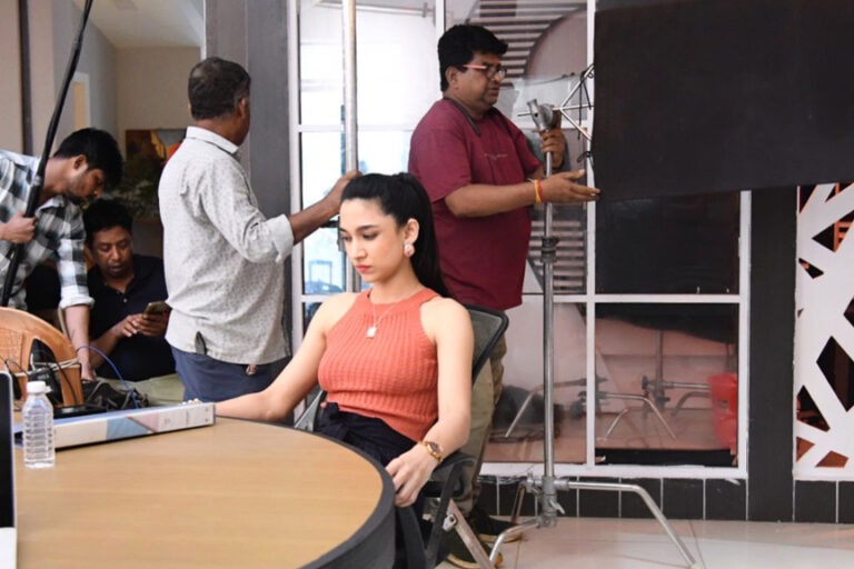 नेगेटिव रोल में नंदिनी ठाकुर का धमाका
