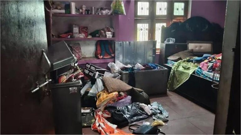 कारोबारी के परिवार के मुंह पर चिपकाया टेप, बच्चों को पीटा… फिर करोड़ों लूट कर 7 बदमाश फरार!