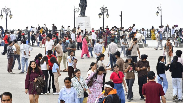अध्ययन में खुलासा: हिमाचल में पर्यटन से बदल रही सांस्कृतिक पहचान, लाहौल-स्पीति में सबसे बेहतर विरासत संरक्षण