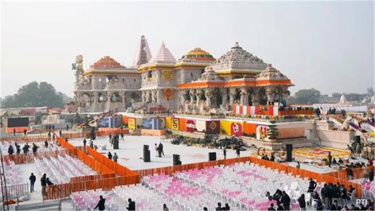 चढ़ावा गड़बड़ी केस: राम मंदिर में बड़ा फैसला, कई सेवादारों की नौकरी पर संकट