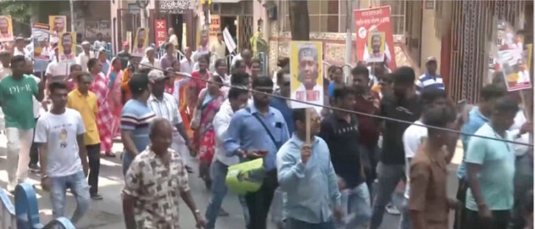 टीएमसी में फूट के बीच बंगाल में भाजपा का प्रदर्शन, संदीपन साहा के खिलाफ मार्च निकाला