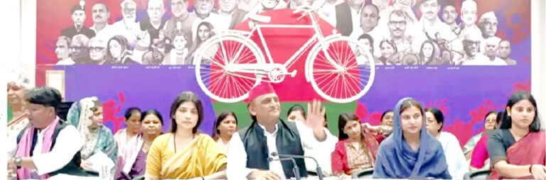 चुनाव से पहले सपा का बड़ा एलान