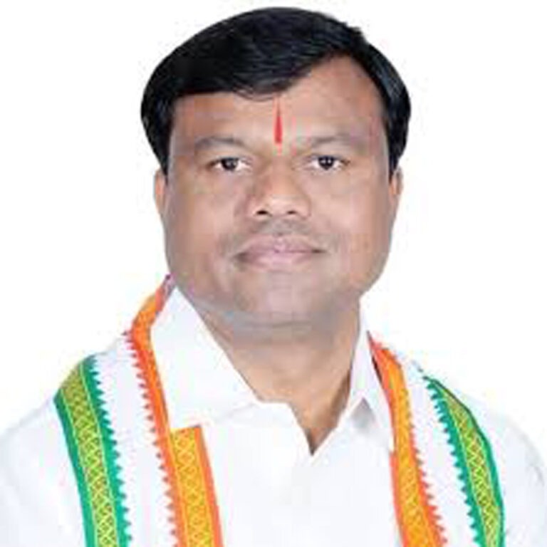 मंत्रिमंडल, राज्य की विद्युत वितरण कंपनी बेचने जा रही है, यह जनविरोधी है – दीपक बैज