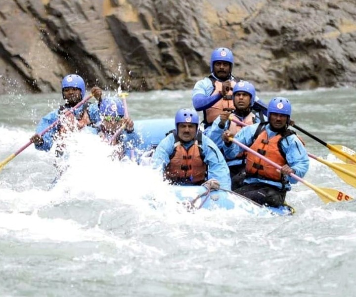  गंगा में जल्द शुरू होगा राफ्टिंग का रोमांच