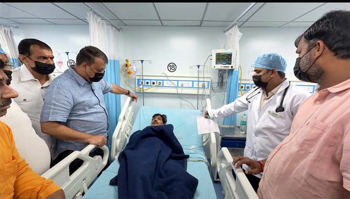 अवैध शराबकांड में दस से ज्यादा मौतें