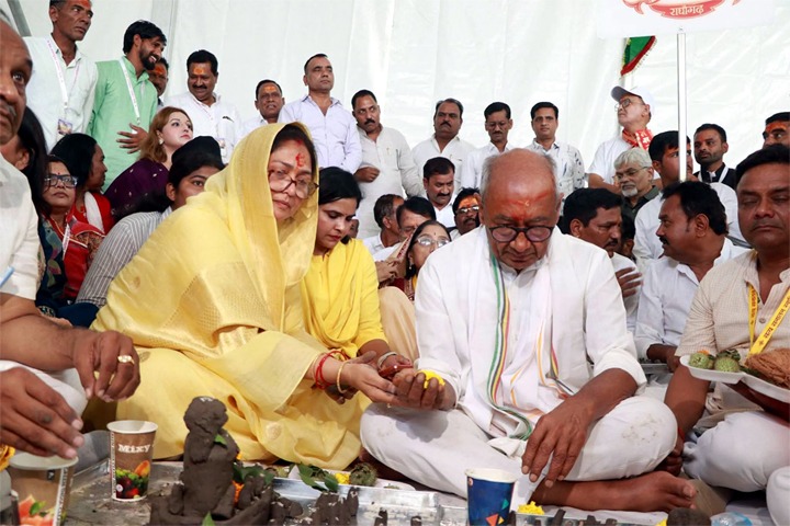 महाकाल की नगरी से दिग्विजय सिंह की ‘सत्य सनातन स्वाभिमान यात्रा’ शुरू